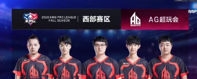也加深了她