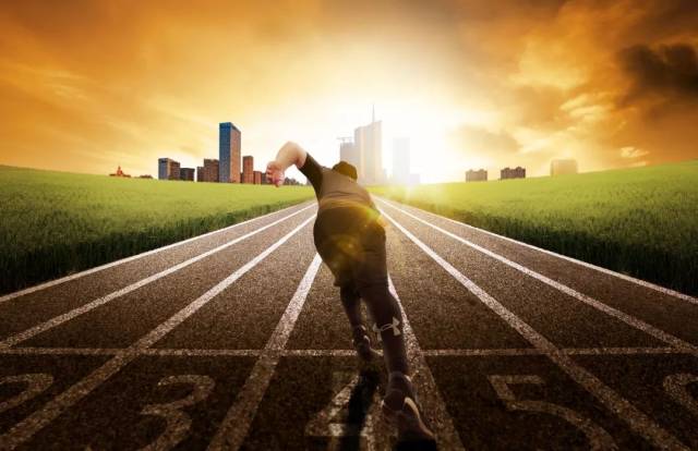 交通便利的 交通便利的