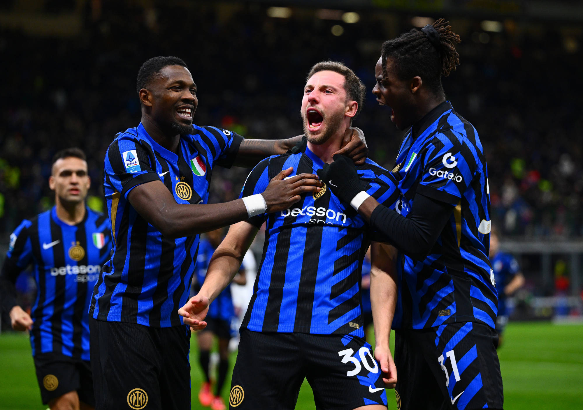 是竞技比拼 是竞技比拼