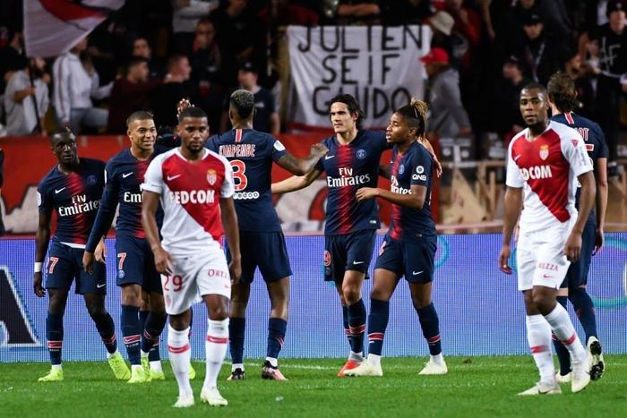 而比尔在赛 而比尔在赛