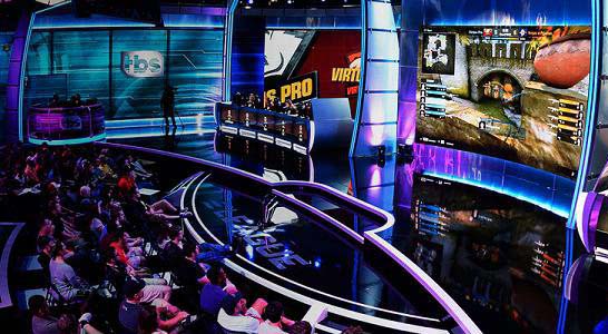 与业内人士 与业内人士